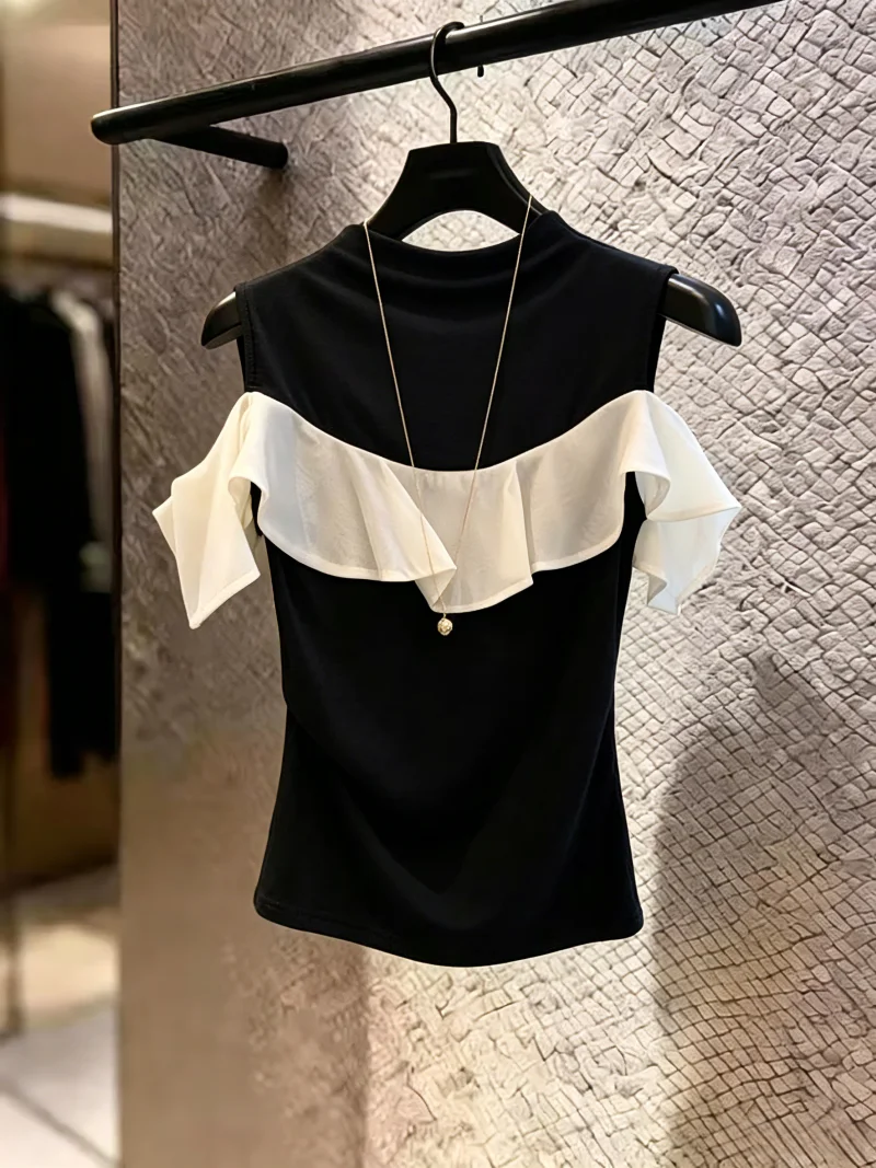 Unique Color Block T-Shirt Women's Summer New Style Self-Keeping Design Sleeveless High Collar Pure Color Korean Version
Unique Color Block T-Shirt Women's Summer New Style Self-Keeping Design Sleeveless High Collar Pure Color Korean Version