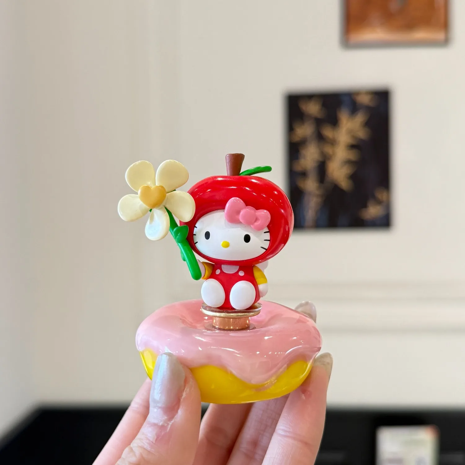 Hello Kitty Windmill Car Pendant Interior Decoration Rotating KT Cat Cute Gift for Friends Ornaments
Hello Kitty Windmill Car Pendant Interior Decoration Rotating KT Cat Cute Gift for Friends Ornaments