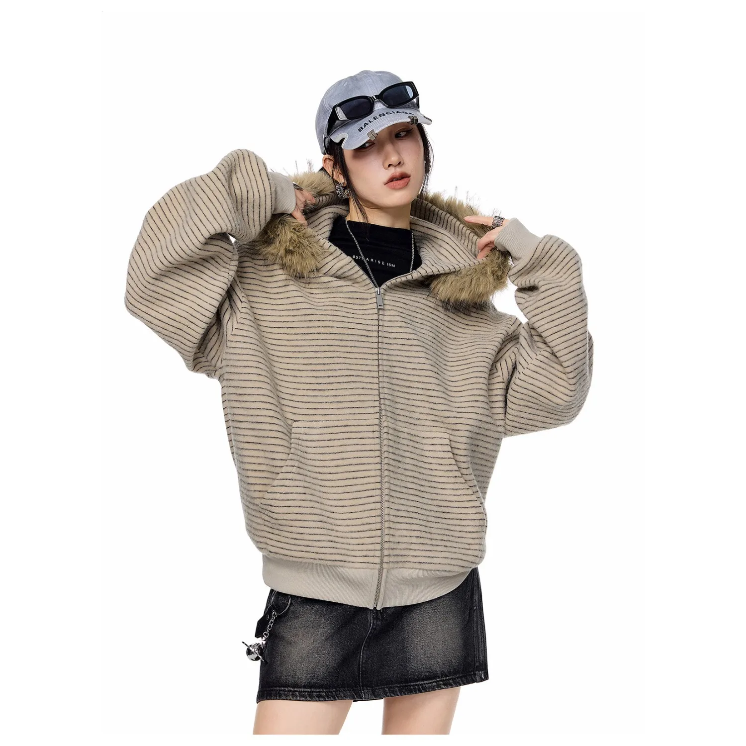 Striped Hooded Zipper Sweatshirt Jacket Women's Autumn Winter Loose Fur Collar Knitted Open Cardigan Top
Striped Hooded Zipper Sweatshirt Jacket Women's Autumn Winter Loose Fur Collar Knitted Open Cardigan Top