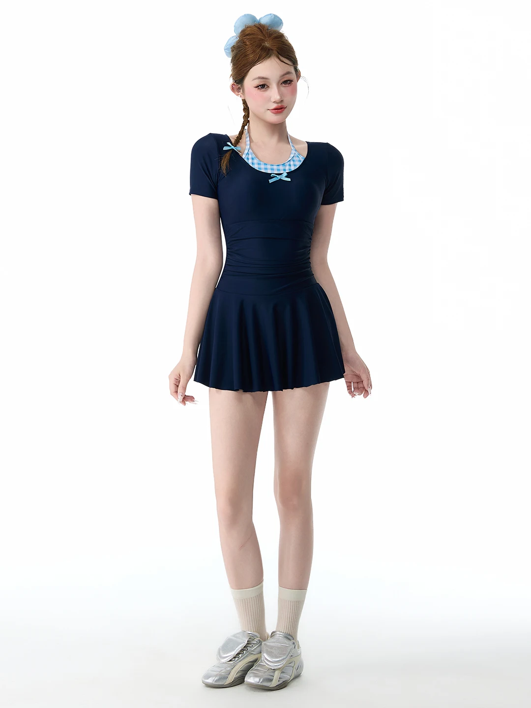 Alice Women's One-Piece Swimsuit 2026 New Style Conservatism High Sensation Japanese Girl Onsen Skirt Style Short Sleeve Casual
Alice Women's One-Piece Swimsuit 2026 New Style Conservatism High Sensation Japanese Girl Onsen Skirt Style Short Sleeve Casual