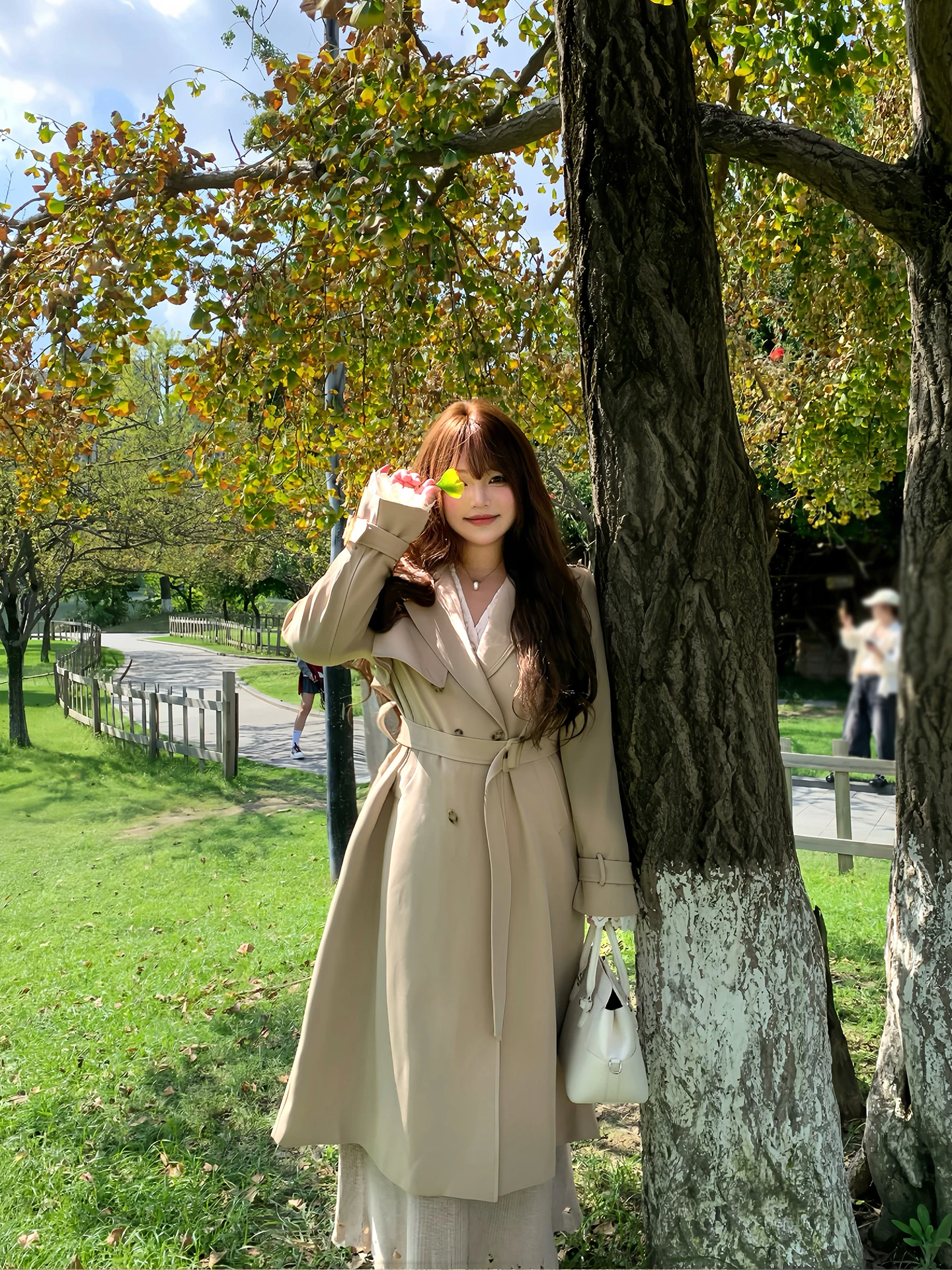 Длинное пальто для похудения с поясом: модная, универсальная верхняя одежда прямого кроя для женщин, подчеркивающая талию
Длинное пальто для похудения с поясом: модная, универсальная верхняя одежда прямого кроя для женщин, подчеркивающая талию