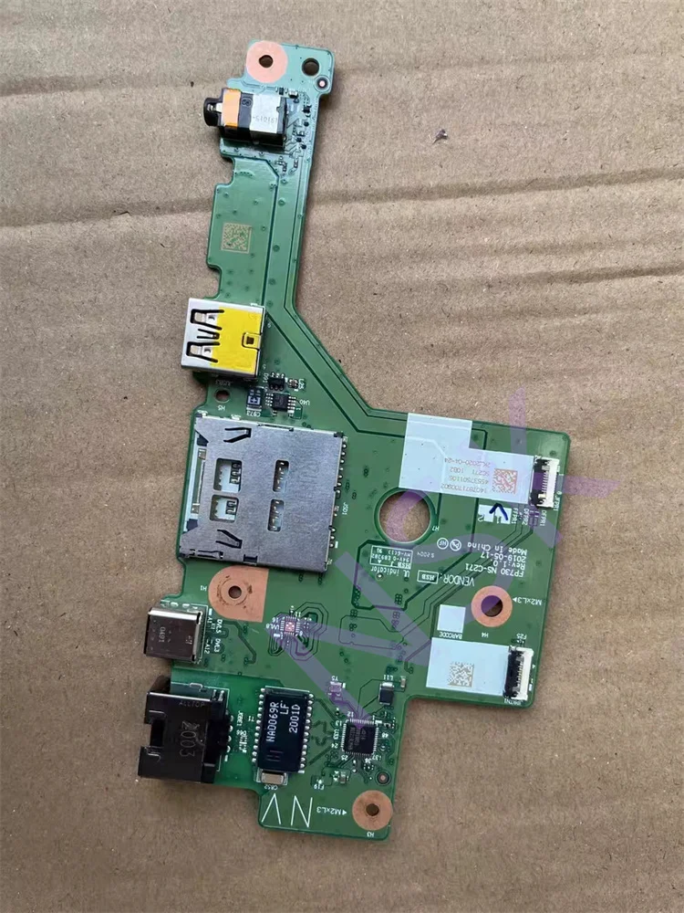 Original FP730 NS-C271 NS-C275 NS-C273 FOR Lenovo Thinkpad P73 USB Audio Board 100% Test Ok
Original FP730 NS-C271 NS-C275 NS-C273 FOR Lenovo Thinkpad P73 USB Audio Board 100% Test Ok
