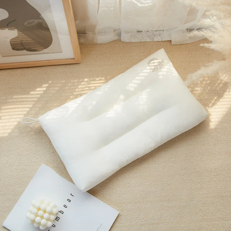Simple Small Fresh Korean Embroidery Little Angel Cotton Children's Three-Dimensional Pillow Core Baby Single Pillow Core 30x50
Simple Small Fresh Korean Embroidery Little Angel Cotton Children's Three-Dimensional Pillow Core Baby Single Pillow Core 30x50