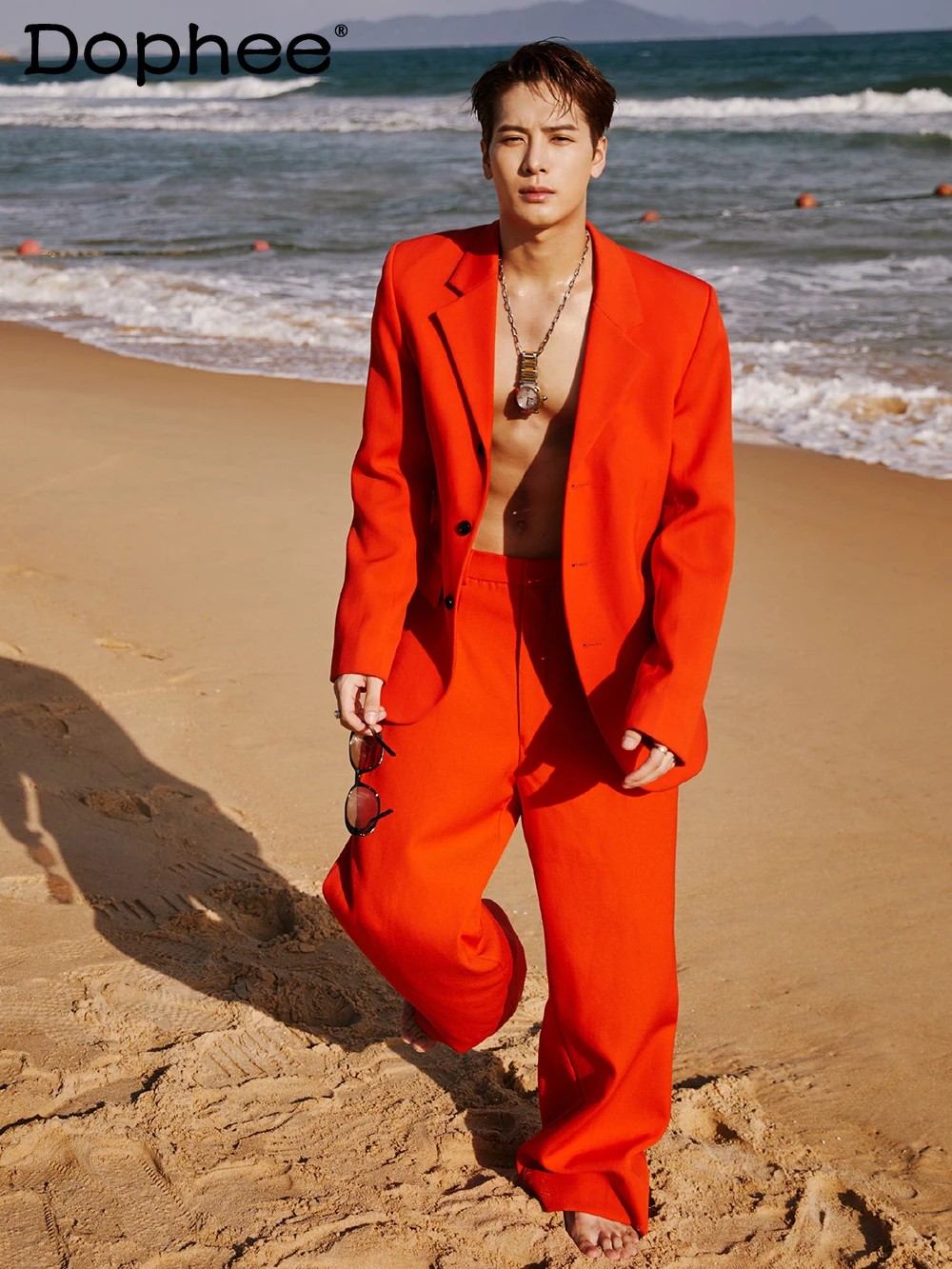 Fashion Red Padded Shoulder Suit High-End Suit Jacket Men Women Autumn Winter Trendy Casual Long Sleeve Solid Color Jacket
Fashion Red Padded Shoulder Suit High-End Suit Jacket Men Women Autumn Winter Trendy Casual Long Sleeve Solid Color Jacket