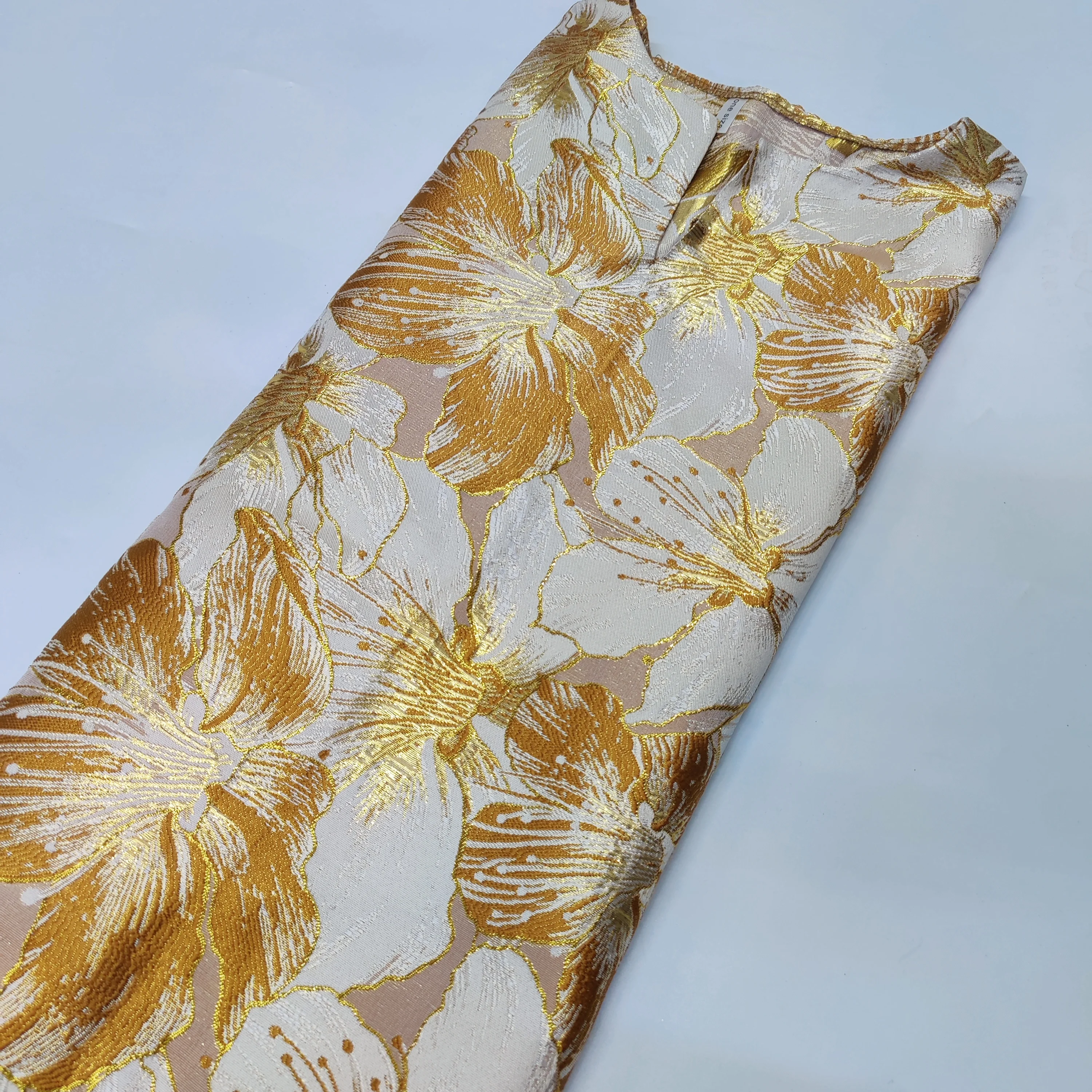 Gold Newest African Brocade Boubou Dress Party African Dashiki With Bazin Riche Decoration Nigeria Bride Wedding Party Long Robe
Gold Newest African Brocade Boubou Dress Party African Dashiki With Bazin Riche Decoration Nigeria Bride Wedding Party Long Robe