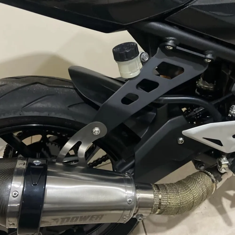 FOR KAWASAKI Ninja 500 Accessories / Z500 Z 500 2024 2025 2026 Motorcycle Exhaust Holder Hanger Bracket Muffler Support Ninja500
FOR KAWASAKI Ninja 500 Accessories / Z500 Z 500 2024 2025 2026 Motorcycle Exhaust Holder Hanger Bracket Muffler Support Ninja500