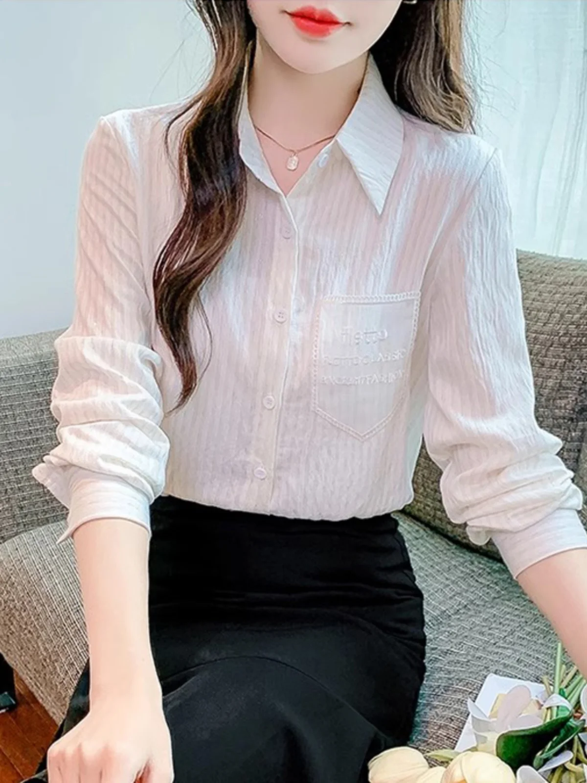 Женская блузка Ele Long Sve, весна 2025, для повседневной носки, в корейском стиле, свободного кроя, белая, для создания профессионального образа
Женская блузка Ele Long Sve, весна 2025, для повседневной носки, в корейском стиле, свободного кроя, белая, для создания профессионального образа