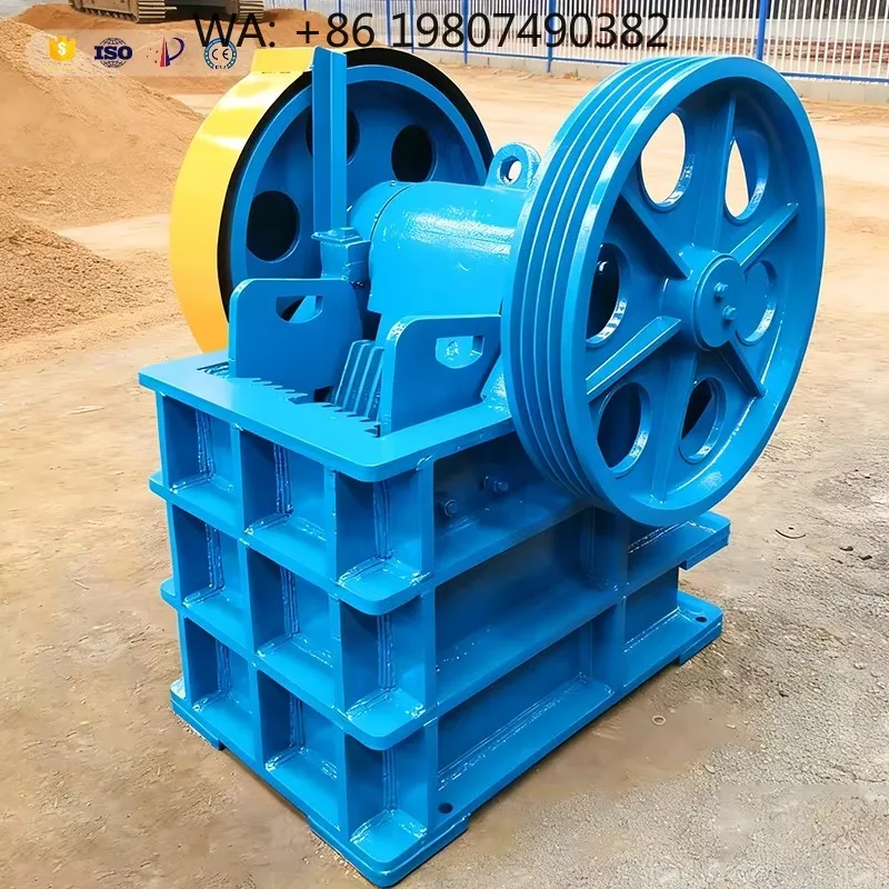 Compact Mini Mobile Jaw Crusher, Portable Mining Equipment, High Efficiency Stone Crusher for Concrete Recycling Construction S
Compact Mini Mobile Jaw Crusher, Portable Mining Equipment, High Efficiency Stone Crusher for Concrete Recycling Construction S