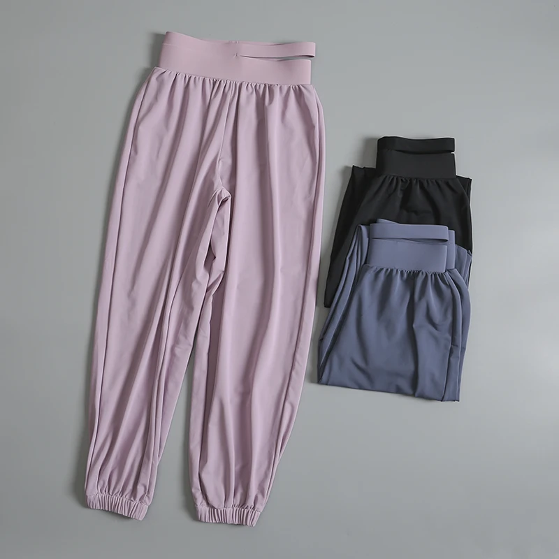 High waist tying foot trousers for women in spring and summer loose breathable jogging casual pants slim sweatpants yoga
High waist tying foot trousers for women in spring and summer loose breathable jogging casual pants slim sweatpants yoga