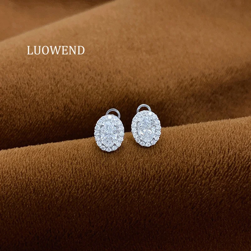 LUOWEND 100% 18K White Gold Earrings Classic Oval Shape Real Natural Diamond Stud Earrings for Women High Party Jewelry
LUOWEND 100% 18K White Gold Earrings Classic Oval Shape Real Natural Diamond Stud Earrings for Women High Party Jewelry