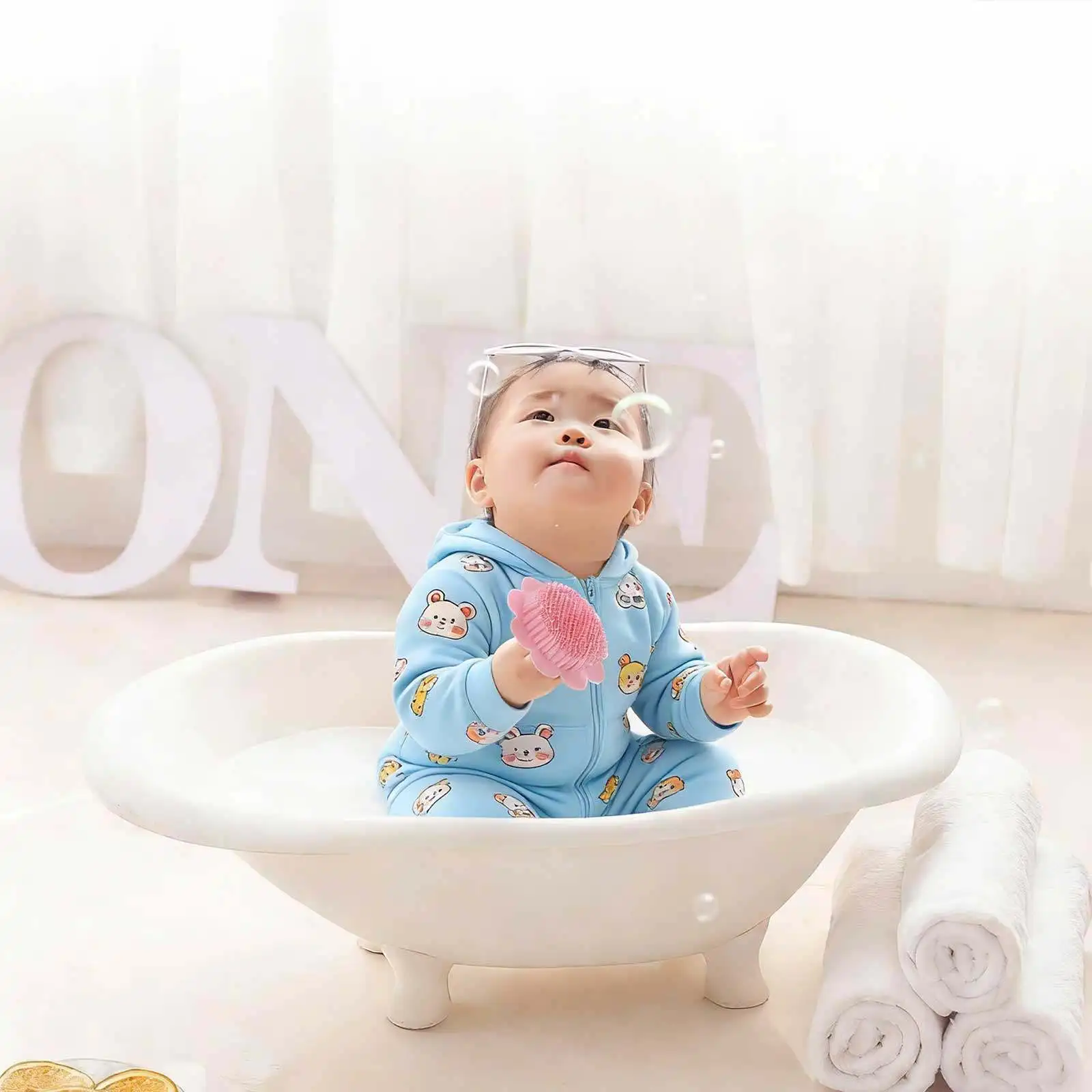 1Pcs Infant Bath Brush Silicone Hair Scalp Massager Baby Shampoo Brush Soft Comfortable Shower Bathing Accessory Portable Tool
1Pcs Infant Bath Brush Silicone Hair Scalp Massager Baby Shampoo Brush Soft Comfortable Shower Bathing Accessory Portable Tool