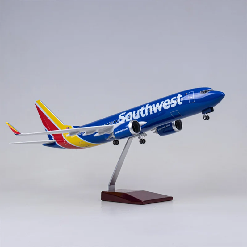 47CM 1/85 Scale Southwest Airline 737-700 B737-700 Aircraft Model W Light and Wheel Diecast Plastic Resin Airplane Toy
47CM 1/85 Scale Southwest Airline 737-700 B737-700 Aircraft Model W Light and Wheel Diecast Plastic Resin Airplane Toy