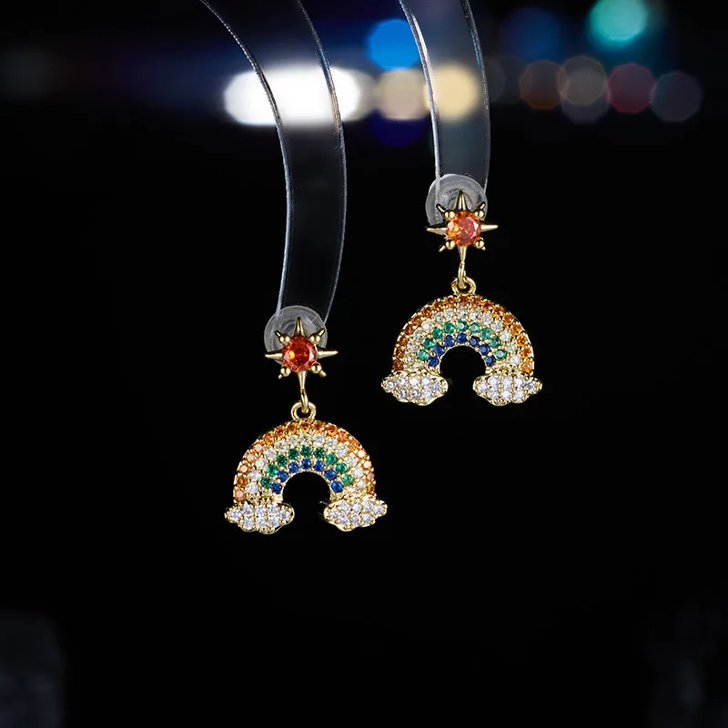 Niche Design Zircon Inlaid Rainbow S925 Silver Needle Light Luxury High-end Versatile Sweet Cool Style Earrings
Niche Design Zircon Inlaid Rainbow S925 Silver Needle Light Luxury High-end Versatile Sweet Cool Style Earrings