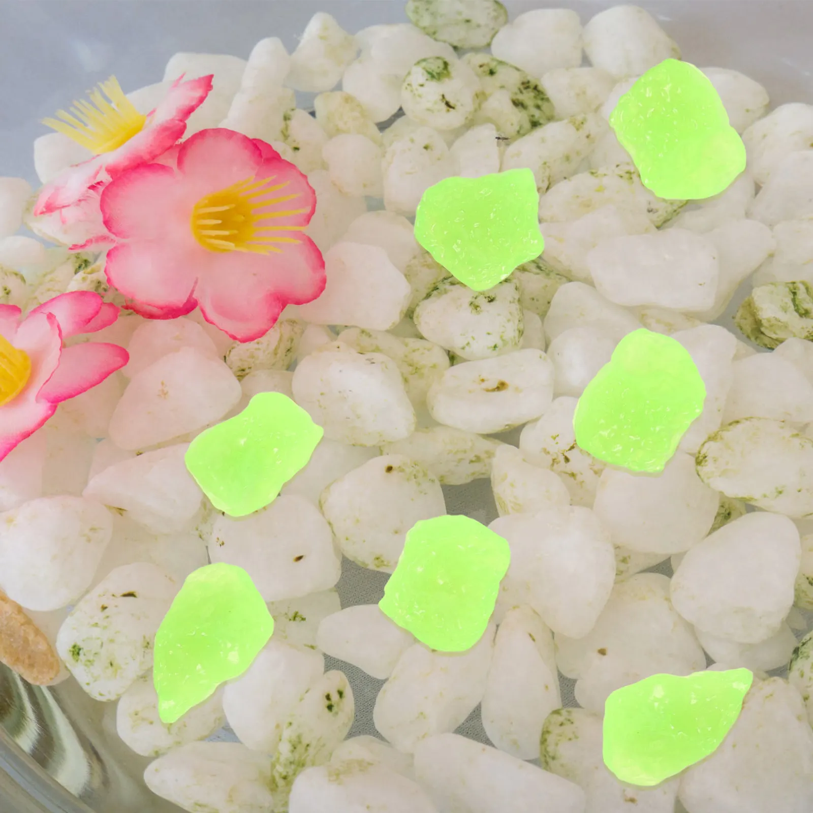 1Pack Glowing Resin Rocks Night Luminous Decorative Landscaping Stones for Yard Walkway Aquarium Glass Vase Flowerpot Terrarium
1Pack Glowing Resin Rocks Night Luminous Decorative Landscaping Stones for Yard Walkway Aquarium Glass Vase Flowerpot Terrarium