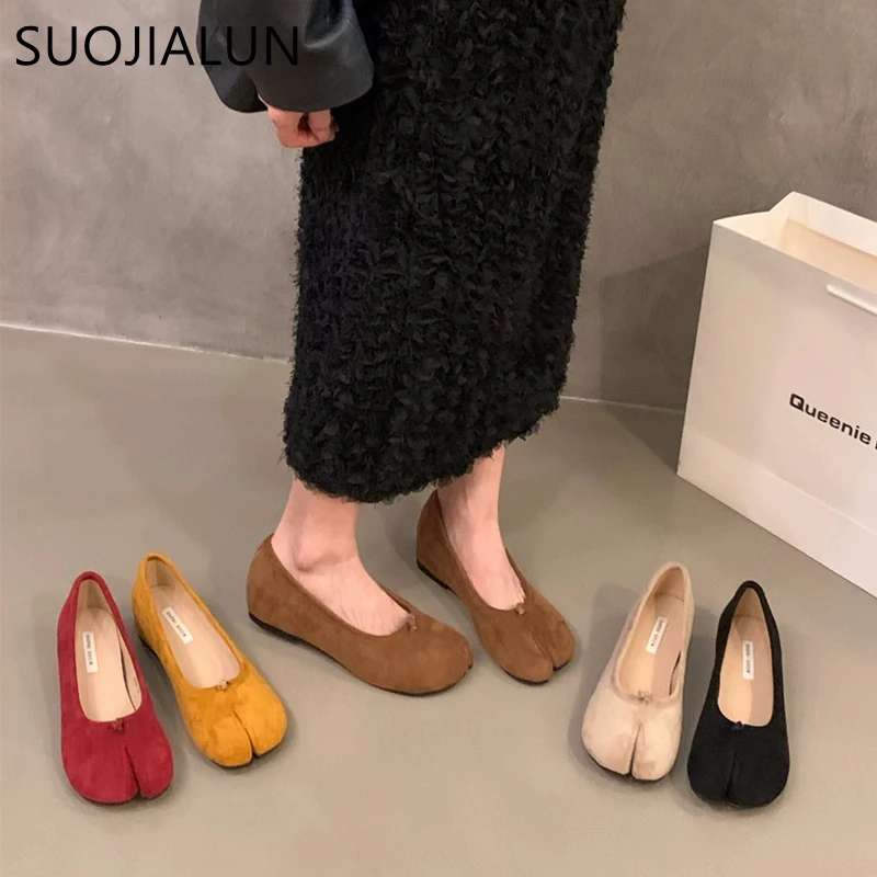SUOJIALUN 2024 Autumn Women Flat Shoes Fashion Low Wedge Heel Ladies Slip On Loafer Shoes Split Toe Outdoor Dress Boat Shoes
SUOJIALUN 2024 Autumn Women Flat Shoes Fashion Low Wedge Heel Ladies Slip On Loafer Shoes Split Toe Outdoor Dress Boat Shoes