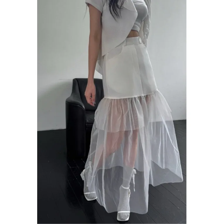 Chic Fairy Tale Layered Mesh Half Skirt Women's High Waist A-Line Fake Two-Piece Atmosphere Sensation Skirt for Spring Autumn...
Chic Fairy Tale Layered Mesh Half Skirt Women's High Waist A-Line Fake Two-Piece Atmosphere Sensation Skirt for Spring Autumn...