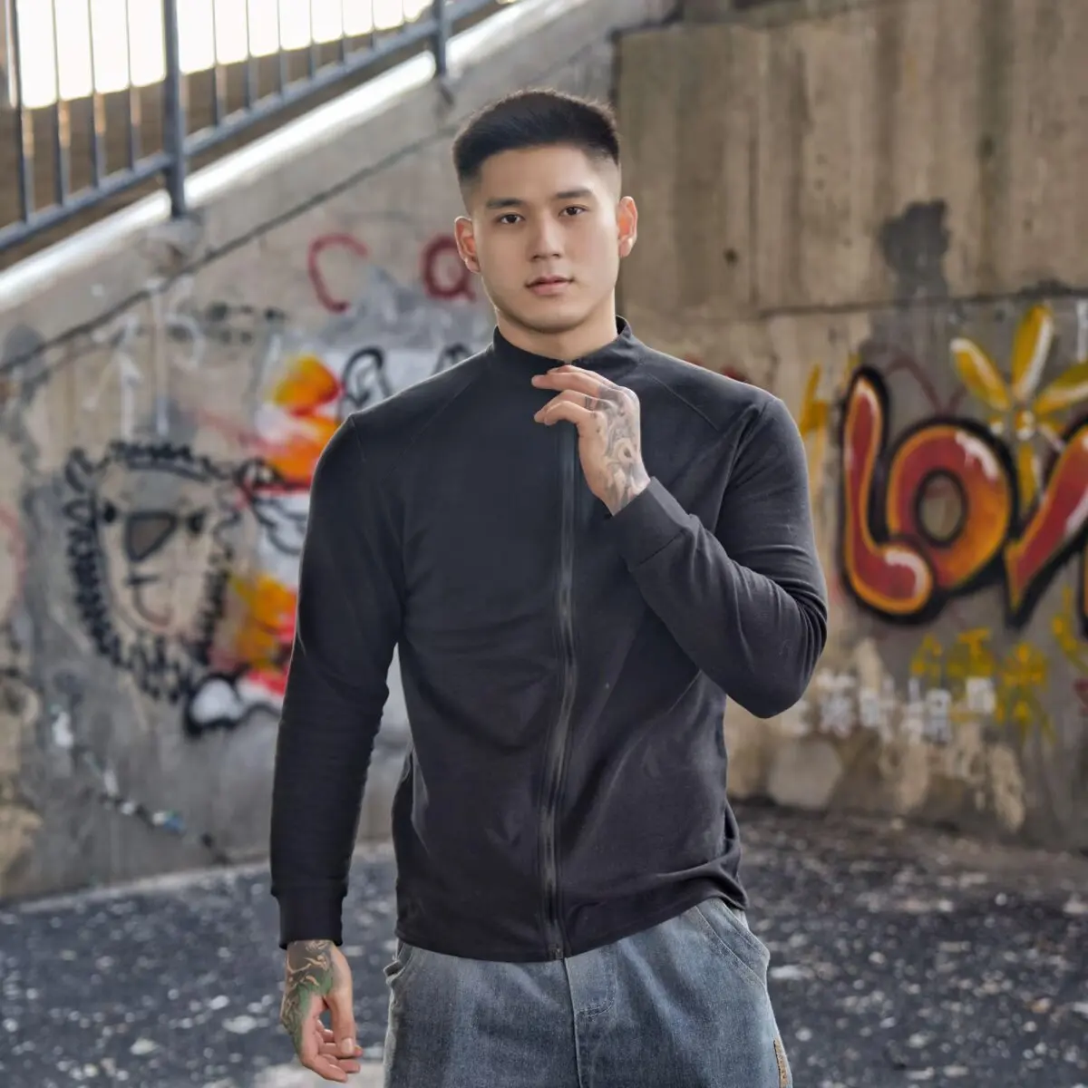 Giant slimming, self heating graphene zipper hoodie for women in autumn and winter, thickened and brushed, slim fit, short jacke
Giant slimming, self heating graphene zipper hoodie for women in autumn and winter, thickened and brushed, slim fit, short jacke