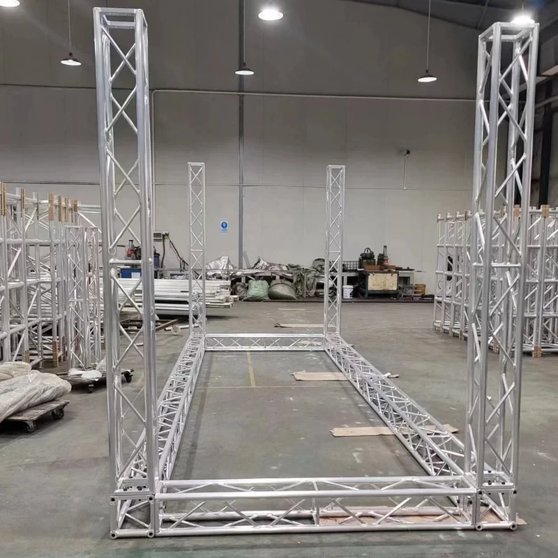 Aluminum frame truss moving light display full stage
Aluminum frame truss moving light display full stage