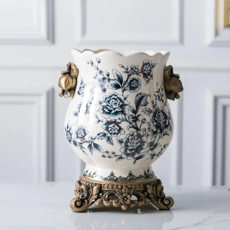 Chinese Ceramic Vase Creative Home Decoration Crafts Flowers Dried Flower Vase Decoration Table Flower Arrangement Decoration
Chinese Ceramic Vase Creative Home Decoration Crafts Flowers Dried Flower Vase Decoration Table Flower Arrangement Decoration