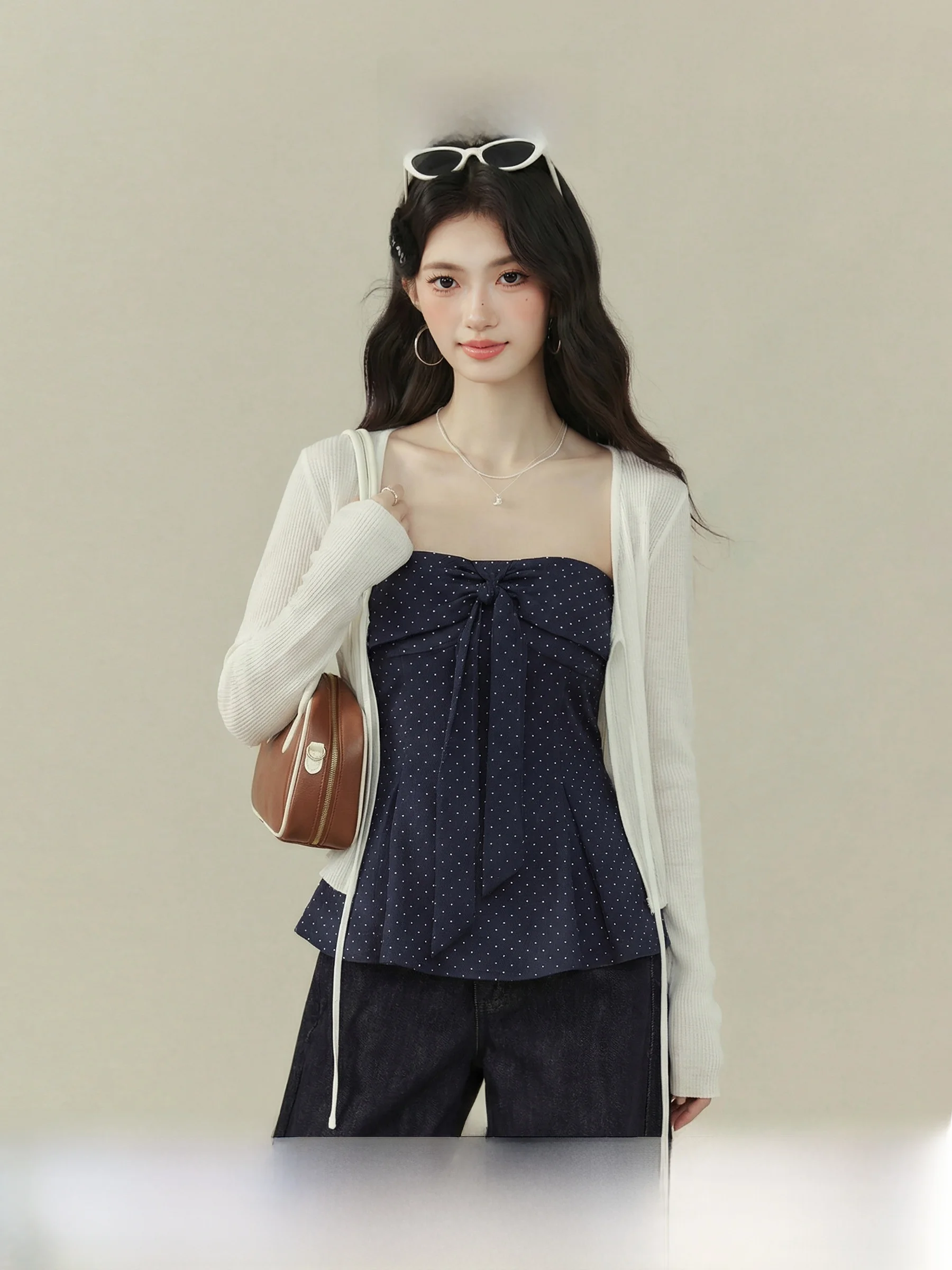 Polka Dot Bow Tie Tube Top And Vest Set Women's Spring Open Cardigan Long Sve Regular Length Two Piece Knitted Wear
Polka Dot Bow Tie Tube Top And Vest Set Women's Spring Open Cardigan Long Sve Regular Length Two Piece Knitted Wear