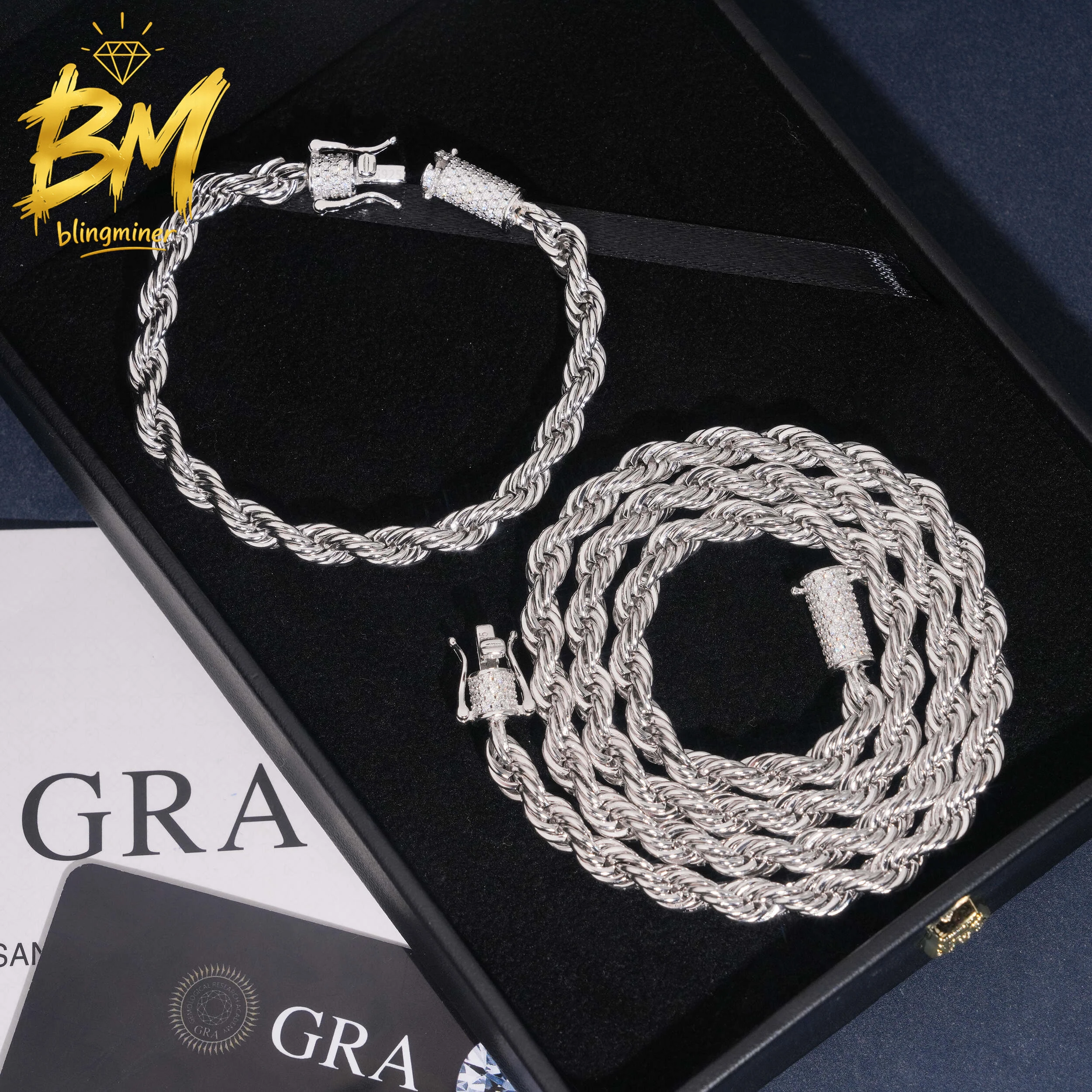 Blingminer 6mm VVS Moissanite Rope Chain Clasp Stainless Steelt Necklaces For Men S925 Silver Jewelry Pass Diamonds Tester
Blingminer 6mm VVS Moissanite Rope Chain Clasp Stainless Steelt Necklaces For Men S925 Silver Jewelry Pass Diamonds Tester