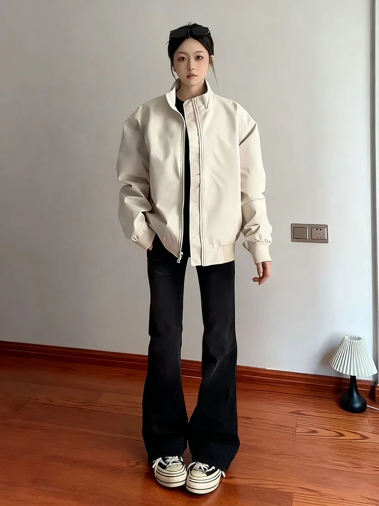 Cleanfit ort Baseball Jaet для мужчин, осенний сезон, полиэфирное волокно, повседневная молодежная одежда, уличная одежда, лоскутный дизайн
Cleanfit ort Baseball Jaet для мужчин, осенний сезон, полиэфирное волокно, повседневная молодежная одежда, уличная одежда, лоскутный дизайн