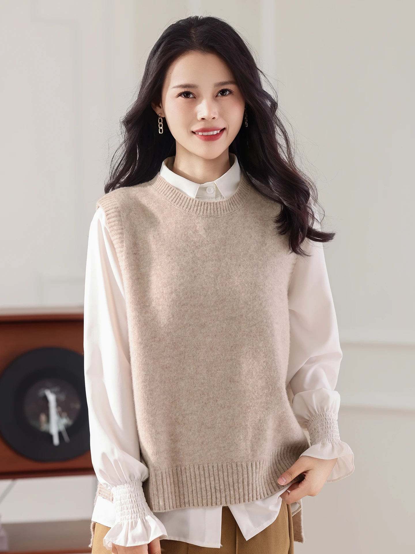 Slimming Effect Woolen Knitted Svel Vest Loose Fit Casual Sle round Ne Open Front Warmth Provided Spring Season Wear
Slimming Effect Woolen Knitted Svel Vest Loose Fit Casual Sle round Ne Open Front Warmth Provided Spring Season Wear