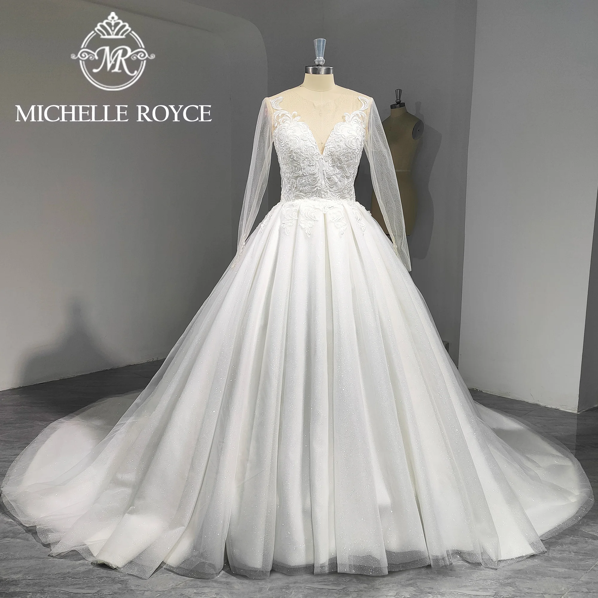 Бальное платье Мишель Royce, свадебное платье с длинным рукавом, блестящее Тюлевое платье со шлейфом для часовни, свадебное платье, платье для невесты
Бальное платье Мишель Royce, свадебное платье с длинным рукавом, блестящее Тюлевое платье со шлейфом для часовни, свадебное платье, платье для невесты