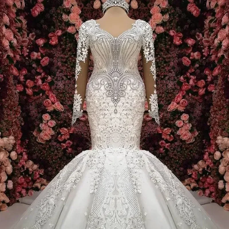 Customized Luxury Sweetheart Shinny Beads Crystals Wedding Dress Sweep Train Vestidos De Novia Long Sleeves Applique Plus Size
Customized Luxury Sweetheart Shinny Beads Crystals Wedding Dress Sweep Train Vestidos De Novia Long Sleeves Applique Plus Size
