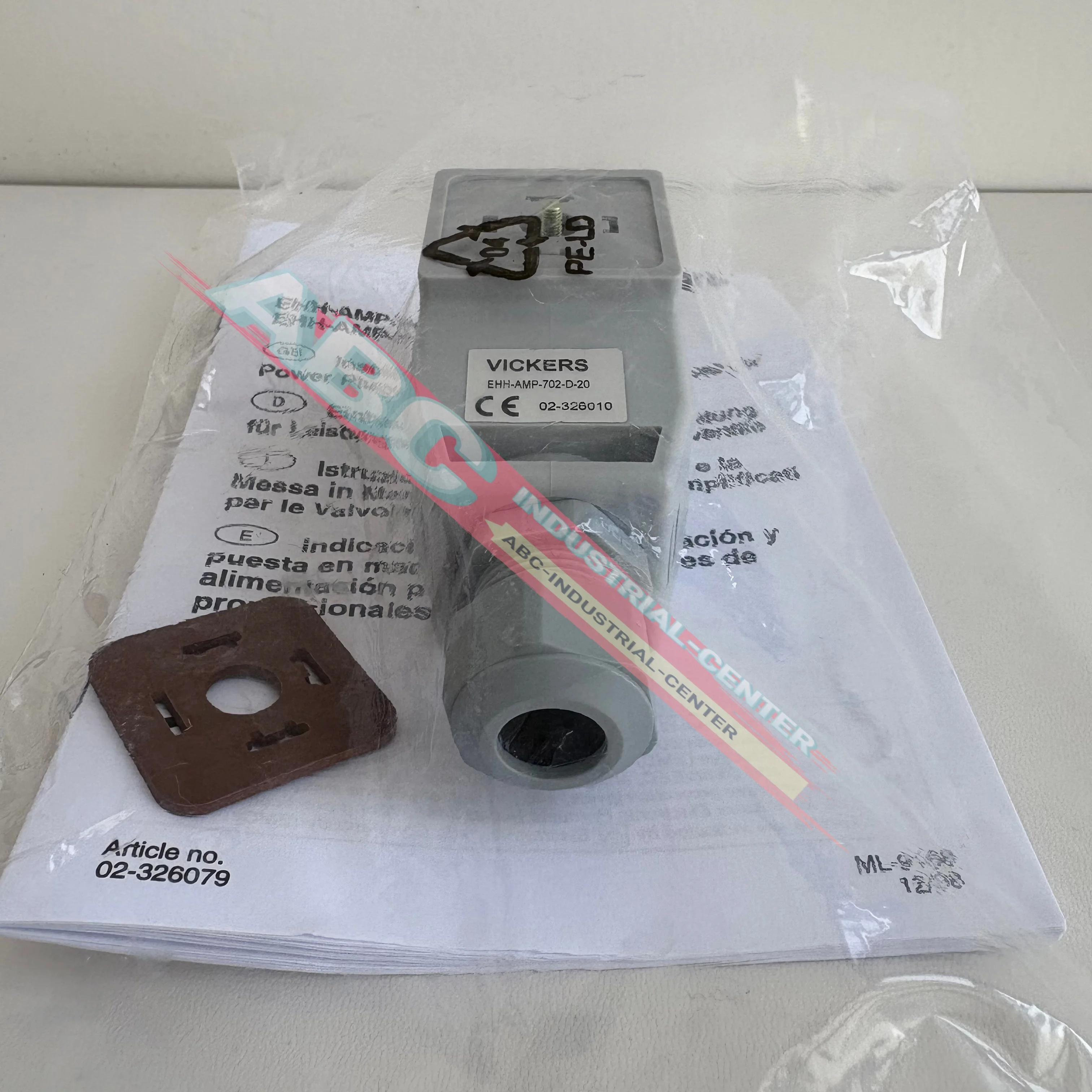 Новый оригинальный пропорциональный усилитель EHH-AMP-702-D-20.
Новый оригинальный пропорциональный усилитель EHH-AMP-702-D-20.