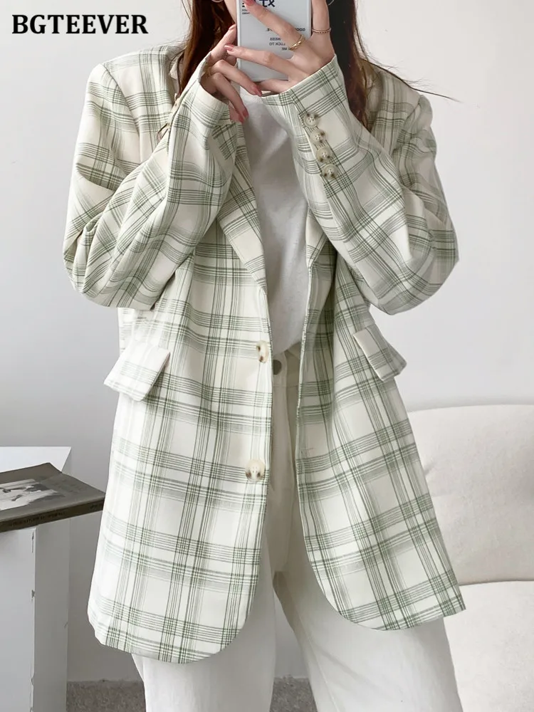 BGTEEVER Casual Loose Notched Collar Female Plaid Blazer Jackets Spring Long Sleeve Single-breasted Pockets Women Suit Coat 2022
BGTEEVER Casual Loose Notched Collar Female Plaid Blazer Jackets Spring Long Sleeve Single-breasted Pockets Women Suit Coat 2022