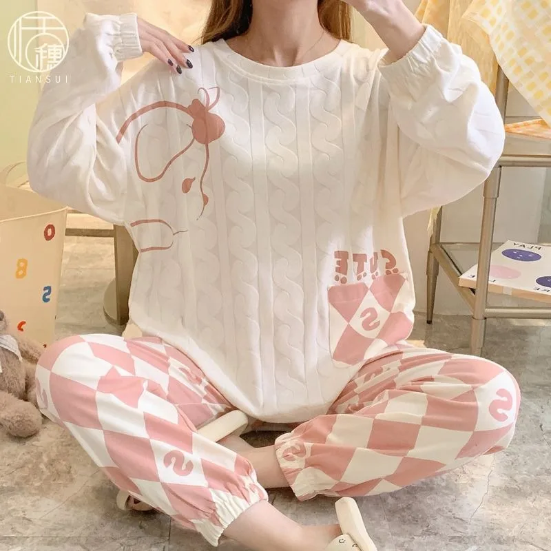 Pure Cotton Pajamas Female Spring and Autumn Cartoon Cute Loose Round Neck Long-sleeved Trousers Loungewear Can Be Worn Outside
Pure Cotton Pajamas Female Spring and Autumn Cartoon Cute Loose Round Neck Long-sleeved Trousers Loungewear Can Be Worn Outside
