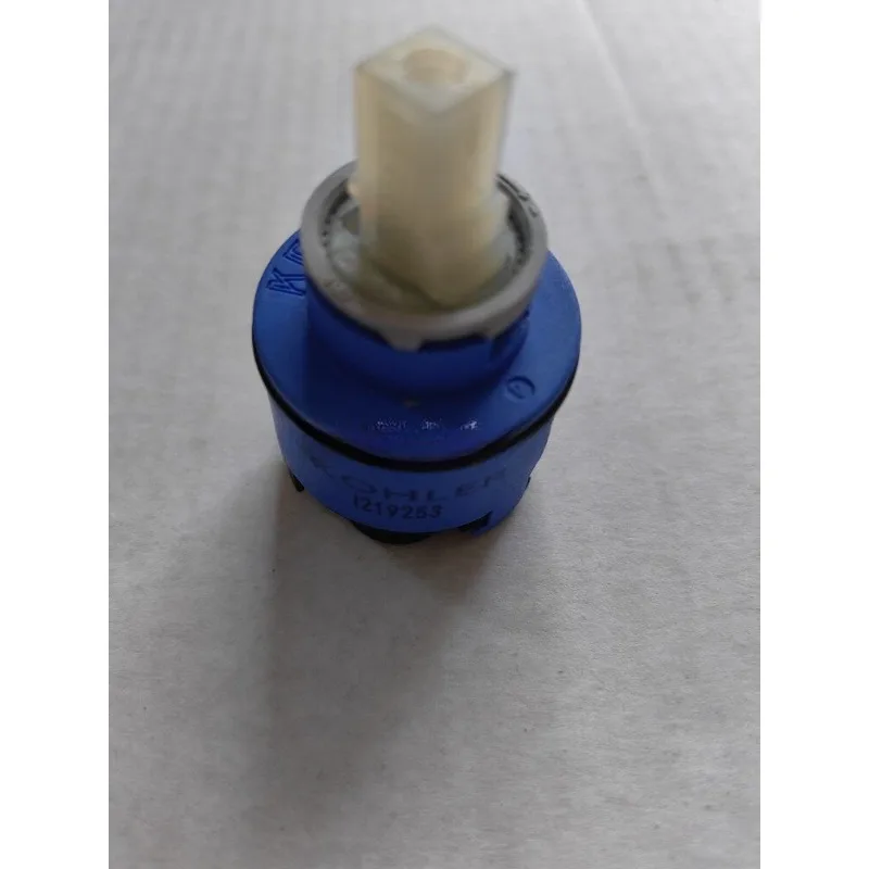 1219253 Washbasin Hot and Cold Faucet Accessories Washbasin Ceramic Sheet Valve Core
1219253 Washbasin Hot and Cold Faucet Accessories Washbasin Ceramic Sheet Valve Core