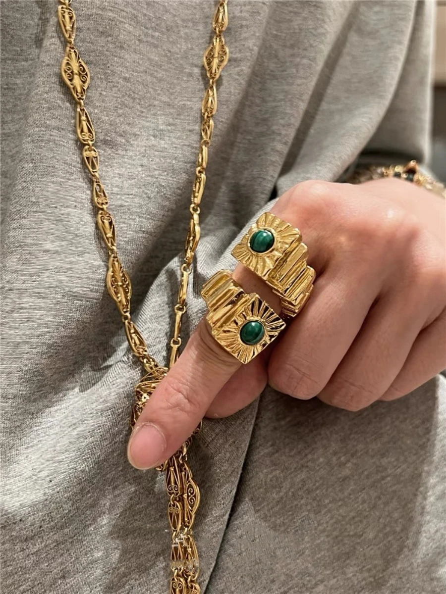 Латунь с 18K натуральным камнем твист твердые кольца женские ювелирные изделия панк дизайнерский клубный коктейль Вечерние Boho Япония корейский 
Латунь с 18K натуральным камнем твист твердые кольца женские ювелирные изделия панк дизайнерский клубный коктейль Вечерние Boho Япония корейский