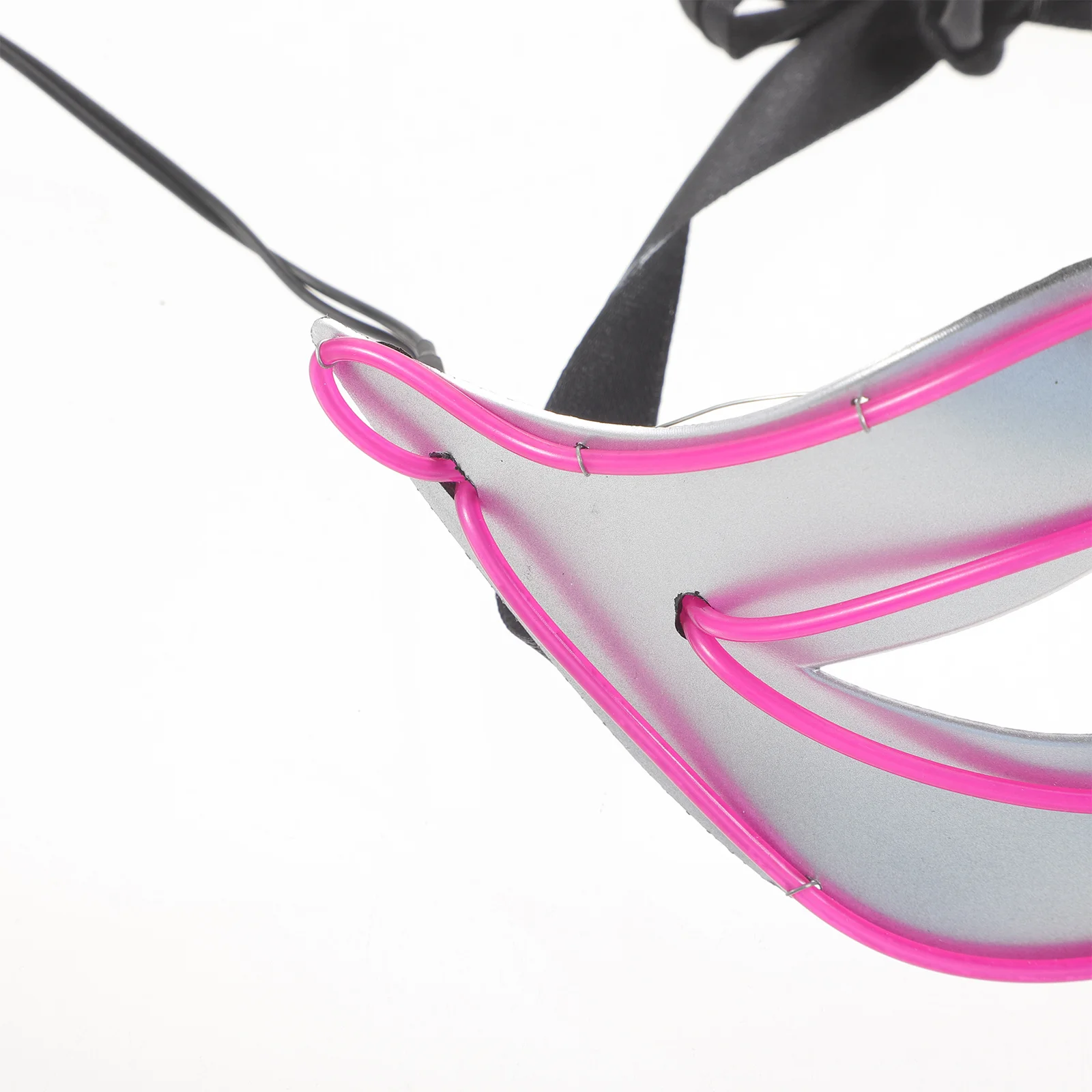 Glow in Dark Half Mask Party Cosplay Decorative Masquerade Unique Dance Halloween Performance Mask Cosplay Masks
Glow in Dark Half Mask Party Cosplay Decorative Masquerade Unique Dance Halloween Performance Mask Cosplay Masks