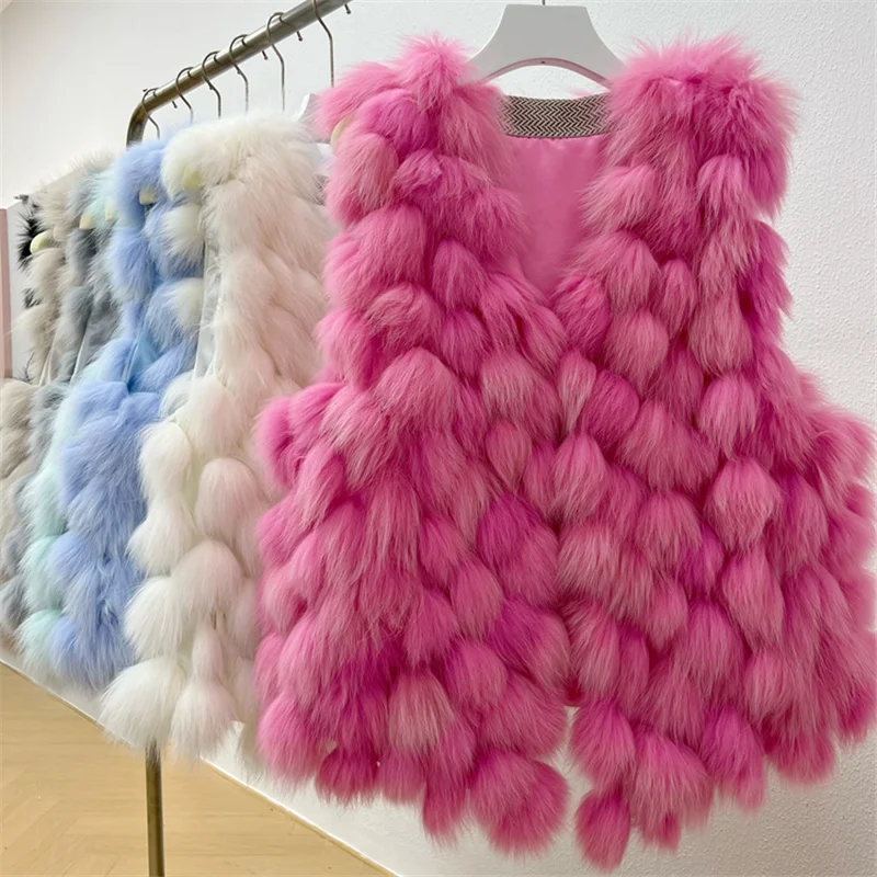 Winter New Real Fox 2023 Fur Vests For Women Korean Natural Fox Fur Coat Warm Short Sleeveless Fur Jacket Female Waistcoat Y3065
Winter New Real Fox 2023 Fur Vests For Women Korean Natural Fox Fur Coat Warm Short Sleeveless Fur Jacket Female Waistcoat Y3065