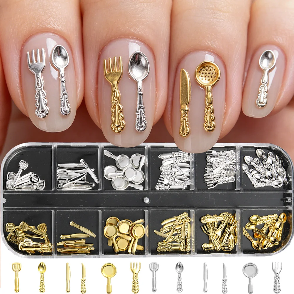 Gold Silver Funny Mini Cutlery Nail Art Decoration Y2K Japanese Spoon Fork Dollhouse Miniature Kitchen Nail Art Jewelry Decor
Gold Silver Funny Mini Cutlery Nail Art Decoration Y2K Japanese Spoon Fork Dollhouse Miniature Kitchen Nail Art Jewelry Decor