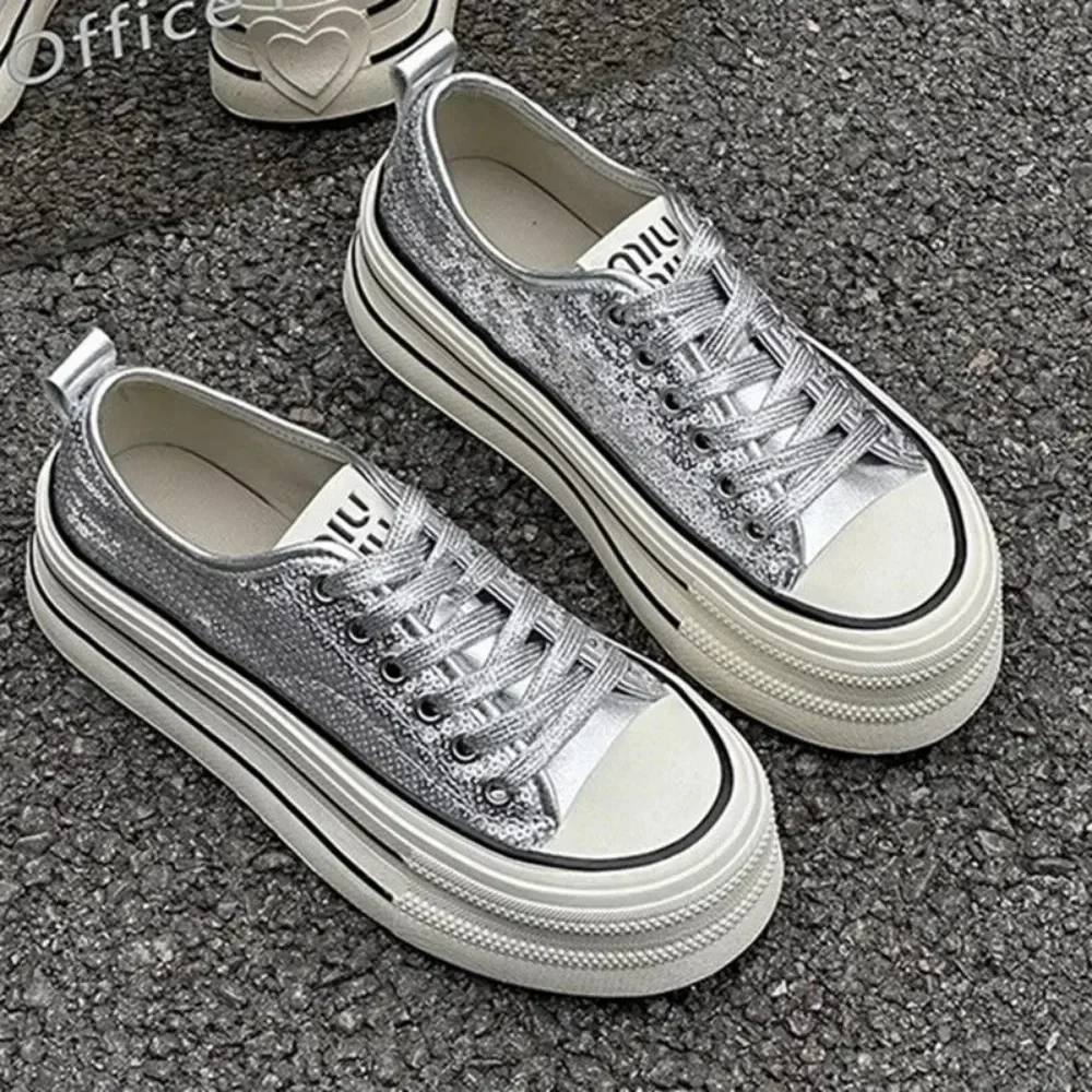 Summer Luxury Women Shoes Platform Shoes for Women Designer Shoes Bling Fashion Casual Sneakers Woman Zapatos Para Mujeres
Summer Luxury Women Shoes Platform Shoes for Women Designer Shoes Bling Fashion Casual Sneakers Woman Zapatos Para Mujeres