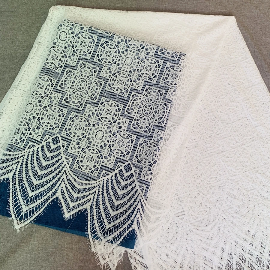 Мягкий геометрический стиль, белые, черные цвета, в наличии, французское кружево для ресниц, 1,45x3 м = 1 шт., НОВЫЕ продукты, кружево Lucy
Мягкий геометрический стиль, белые, черные цвета, в наличии, французское кружево для ресниц, 1,45x3 м = 1 шт., НОВЫЕ продукты, кружево Lucy