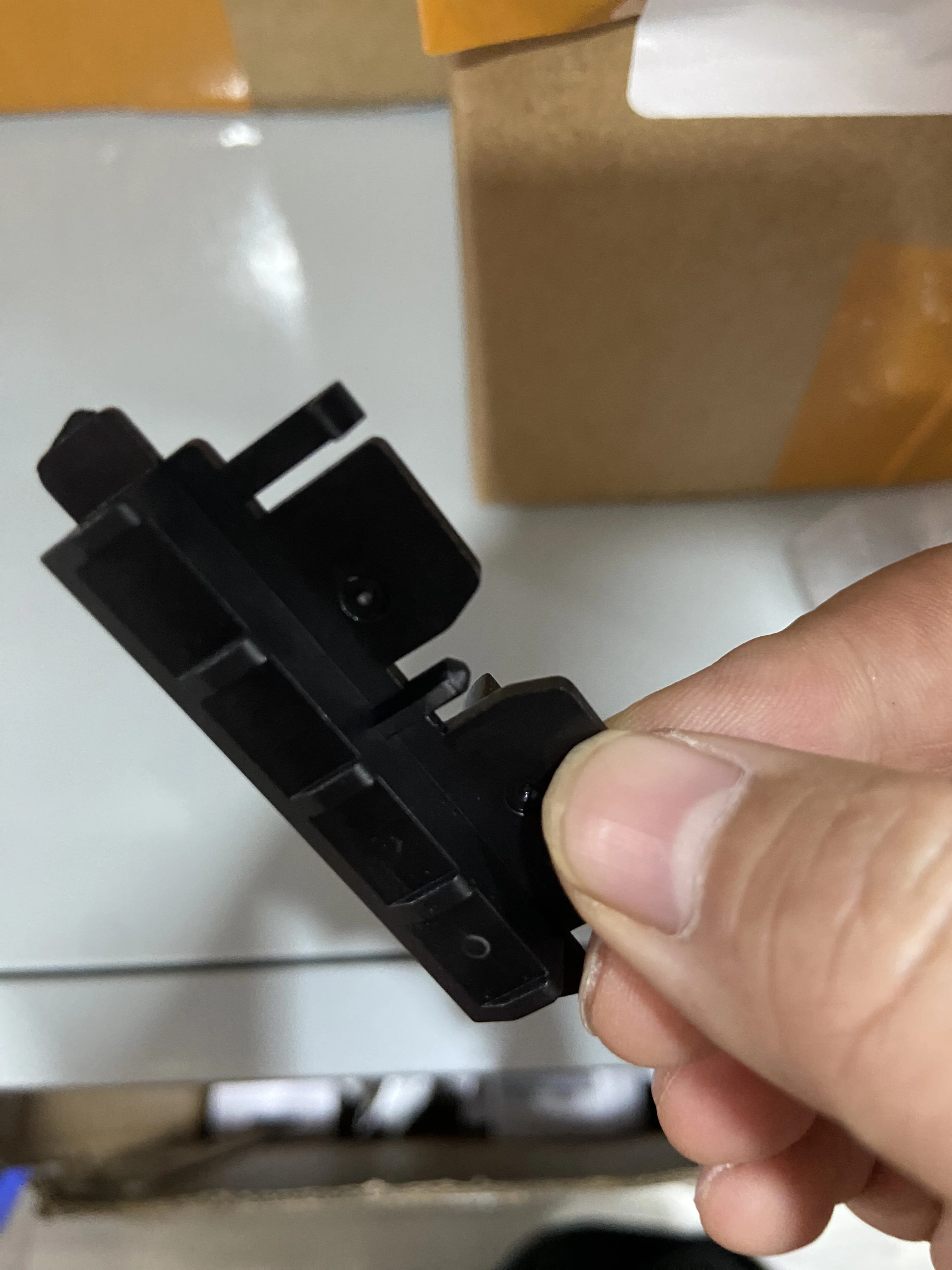 Разделительная фрикционная накладка для бумаги в сборе D245-2576 D2452576 для Ricoh Aficio MP 2014 2014C 2014AD 2014EN 2014HC Запчасти для копировальных аппаратов
Разделительная фрикционная накладка для бумаги в сборе D245-2576 D2452576 для Ricoh Aficio MP 2014 2014C 2014AD 2014EN 2014HC Запчасти для копировальных аппаратов