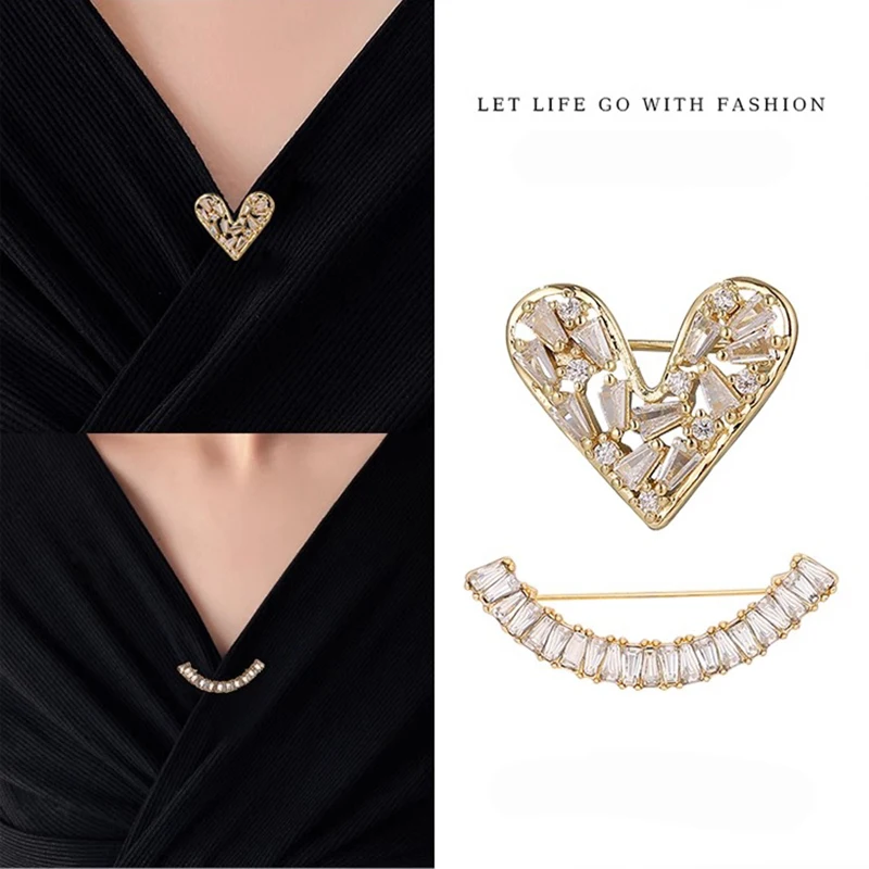 Fashion Rhinestone Love Heart Brooches Set For Women Metal Anti-Glare Pin Fixed Clothes Pin For Suit Sweater Coat Clothing
Fashion Rhinestone Love Heart Brooches Set For Women Metal Anti-Glare Pin Fixed Clothes Pin For Suit Sweater Coat Clothing