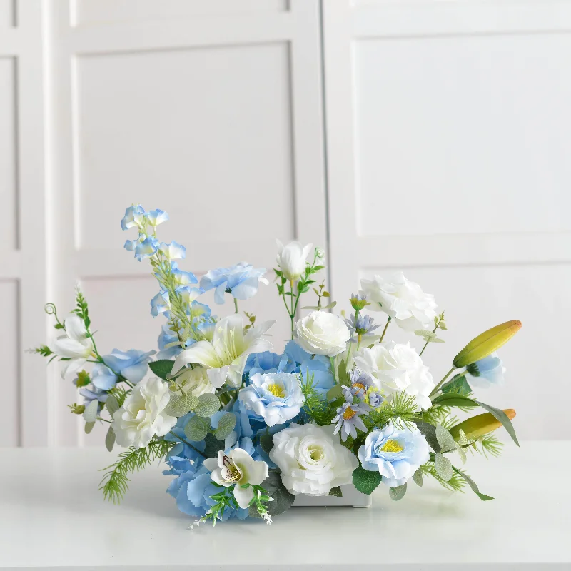 Restaurant table flower arrangements, birthday party decorations, business flowers
Restaurant table flower arrangements, birthday party decorations, business flowers