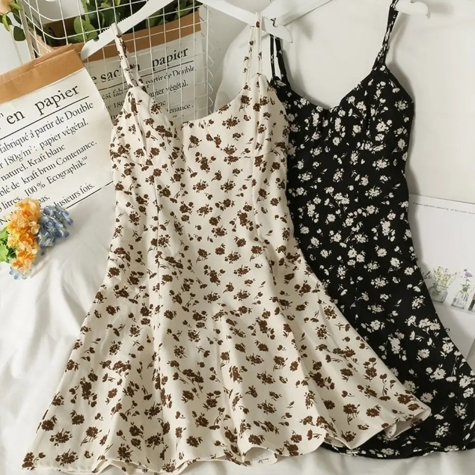 Sexy V-Neck Straps Backless Print Mini Dress Bandage Floral Sleeveless Bodycon Dresses Evening Party Club Causal Beach Vestidos
Sexy V-Neck Straps Backless Print Mini Dress Bandage Floral Sleeveless Bodycon Dresses Evening Party Club Causal Beach Vestidos