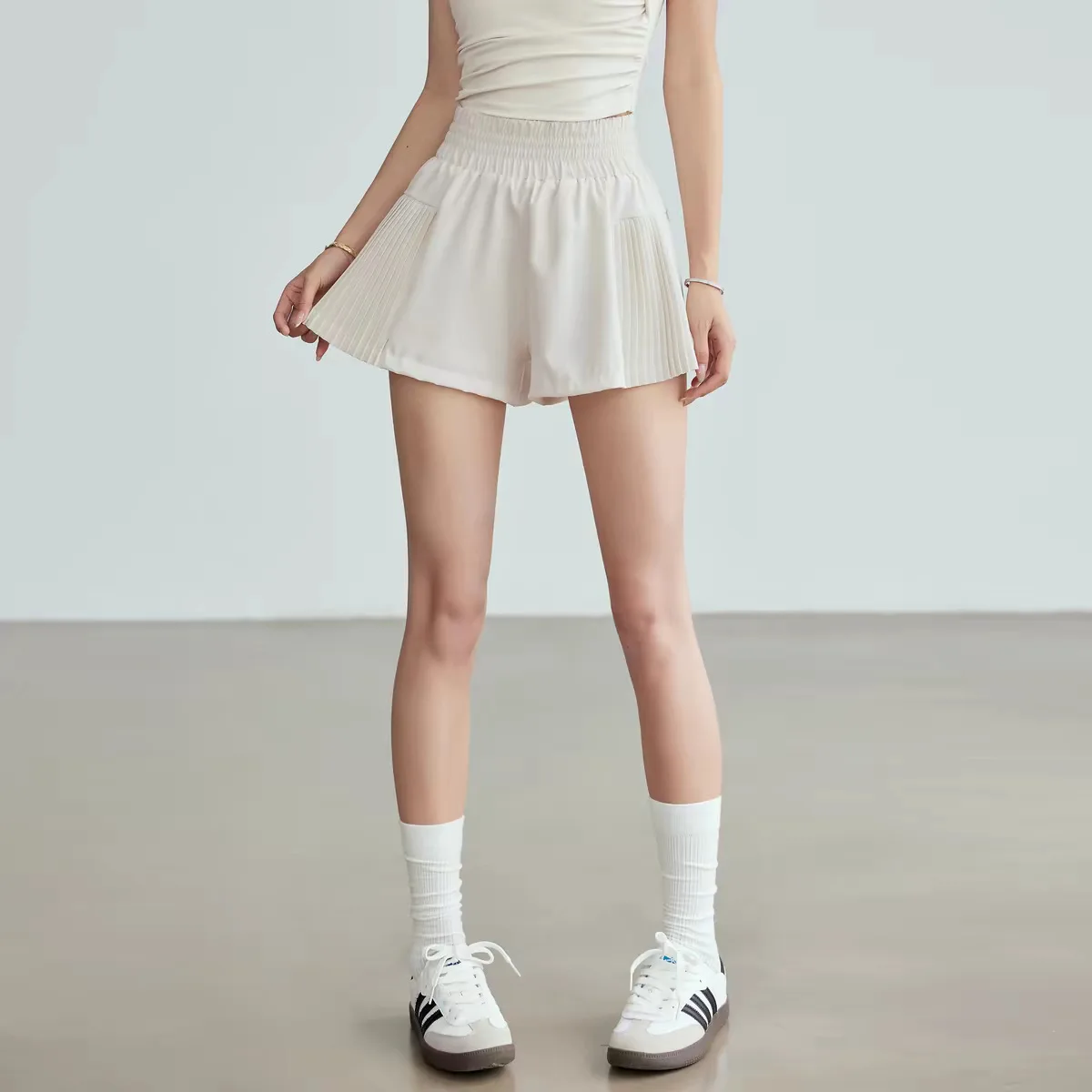 2026 Summer Sports Shorts Women's Loose Running Culottes
2026 Summer Sports Shorts Women's Loose Running Culottes