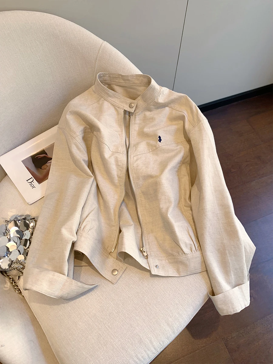 Retro Embroidered Loose ort Jaet Stand Collar Men's Sle Warm Casual Outerwear for Autumn Season Faionable Brand
Retro Embroidered Loose ort Jaet Stand Collar Men's Sle Warm Casual Outerwear for Autumn Season Faionable Brand