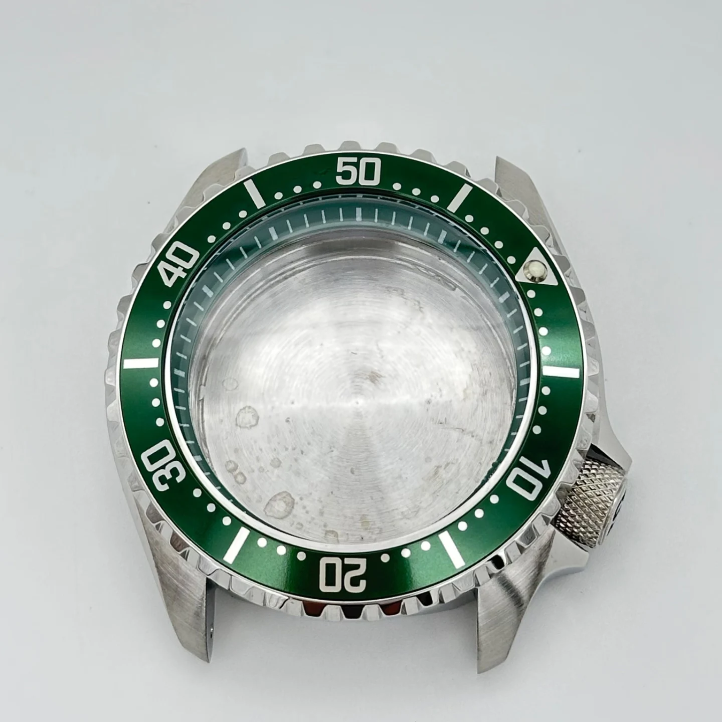 42.5mm men's modified stainless steel mechanical case suitable for NH35 movement
42.5mm men's modified stainless steel mechanical case suitable for NH35 movement