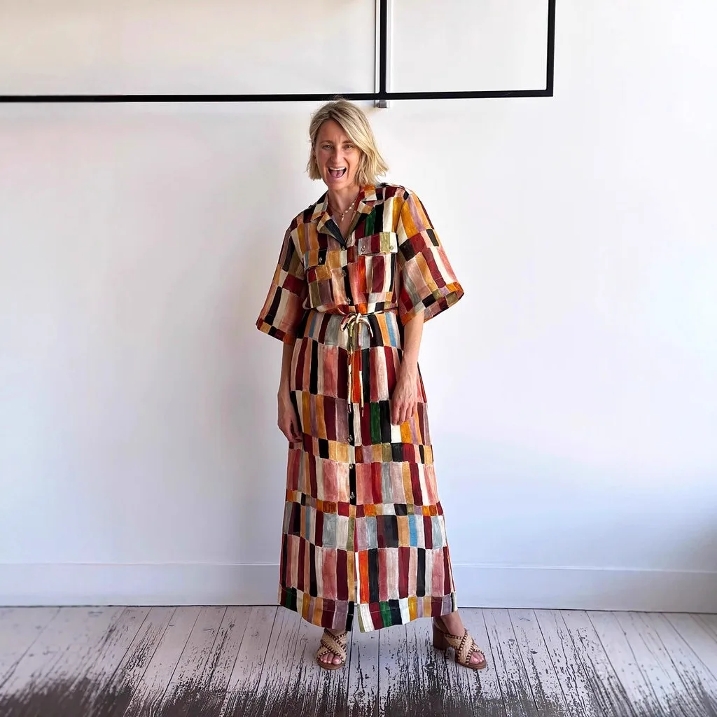 Onecozyday 2026 Spring New Women's Casual Art Maxi Dress Colorful Patchwork Half Sleeves Shirt Collar Belted Waist Maxi Dress
Onecozyday 2026 Spring New Women's Casual Art Maxi Dress Colorful Patchwork Half Sleeves Shirt Collar Belted Waist Maxi Dress