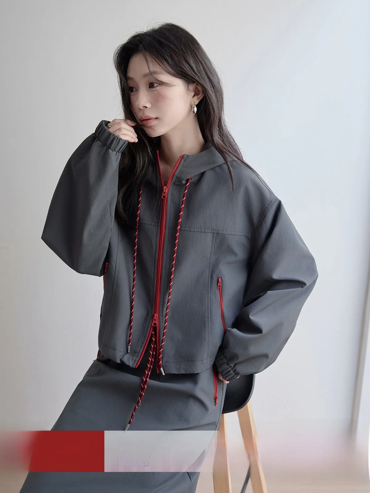 HuiXi Women's Hooded Jacket Drawstring Casual Versatile Top Spring 2026 New Arrival Trendy Design Commute Style Long Sleeve
HuiXi Women's Hooded Jacket Drawstring Casual Versatile Top Spring 2026 New Arrival Trendy Design Commute Style Long Sleeve