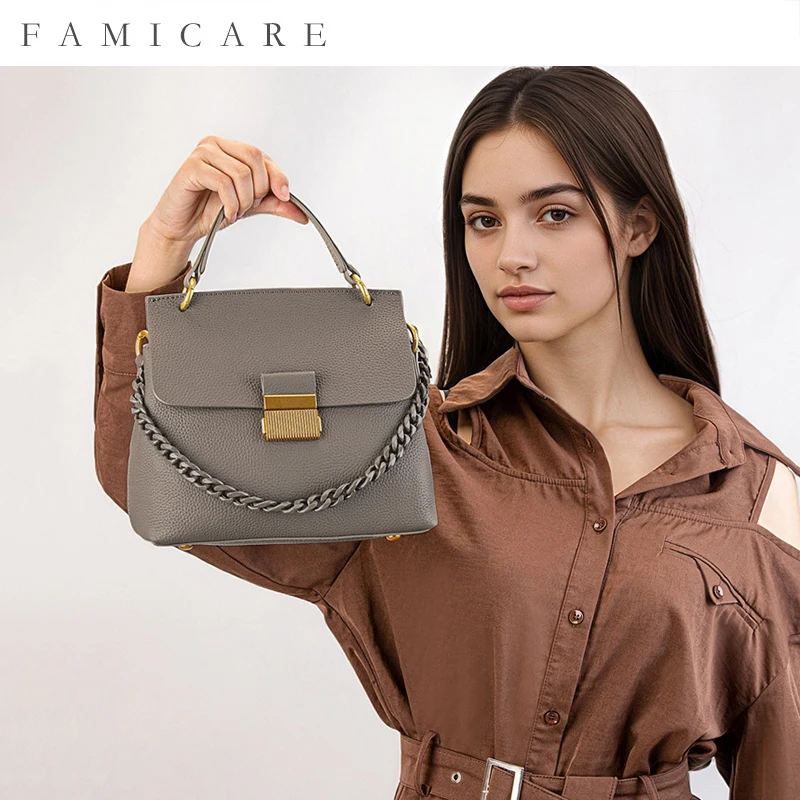 Новая женская простая сумка на цепочке в форме ракушки, текстурированная сумка через плечо для девочек, женская большая вместительная универсальная сумка на плечо для поездок на работу
Новая женская простая сумка на цепочке в форме ракушки, текстурированная сумка через плечо для девочек, женская большая вместительная универсальная сумка на плечо для поездок на работу