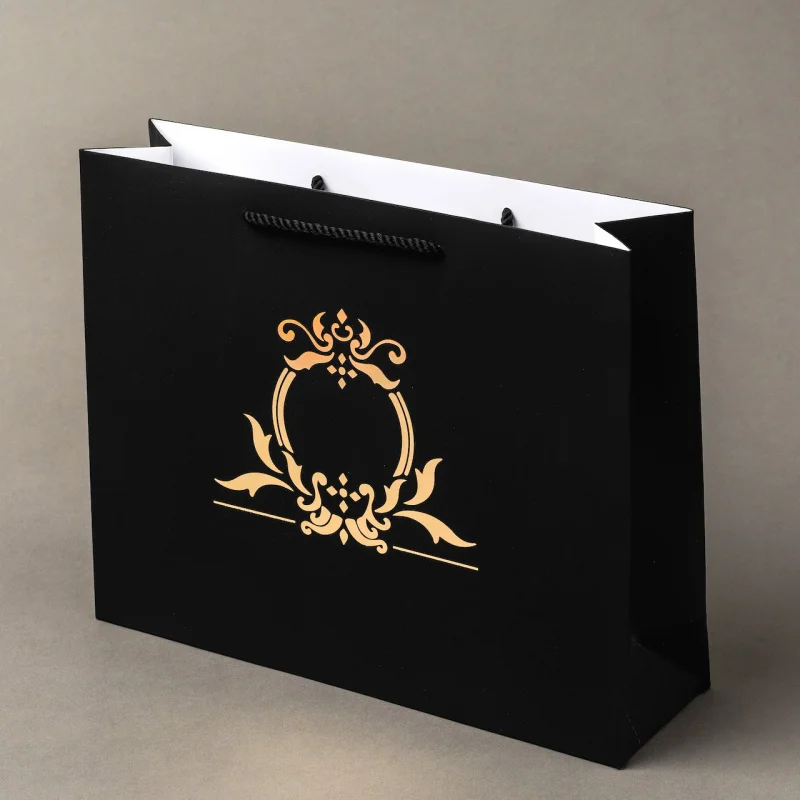 size 40x30x10cm Customized Logo Design Luxury Paper Bag Gift Packaging Bag Shopping Paper Bag With Ribbon Handle
size 40x30x10cm Customized Logo Design Luxury Paper Bag Gift Packaging Bag Shopping Paper Bag With Ribbon Handle